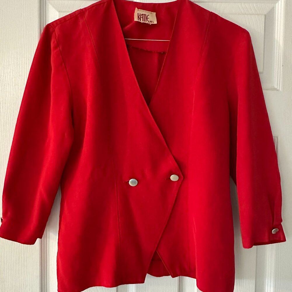 Red Blazer - perfect for the Valentines Day!  Size M